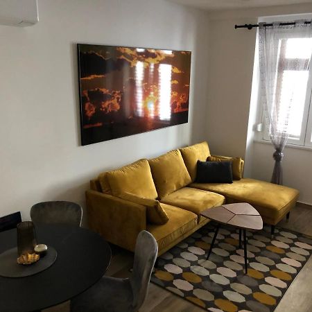 Apartment Mak With Free Parking Pula Zewnętrze zdjęcie