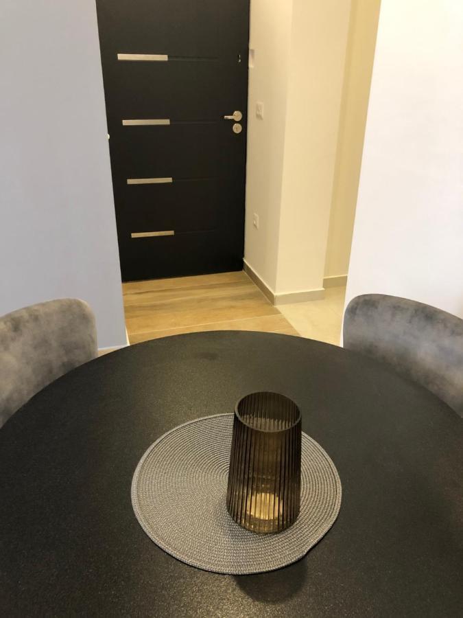 Apartment Mak With Free Parking Pula Zewnętrze zdjęcie