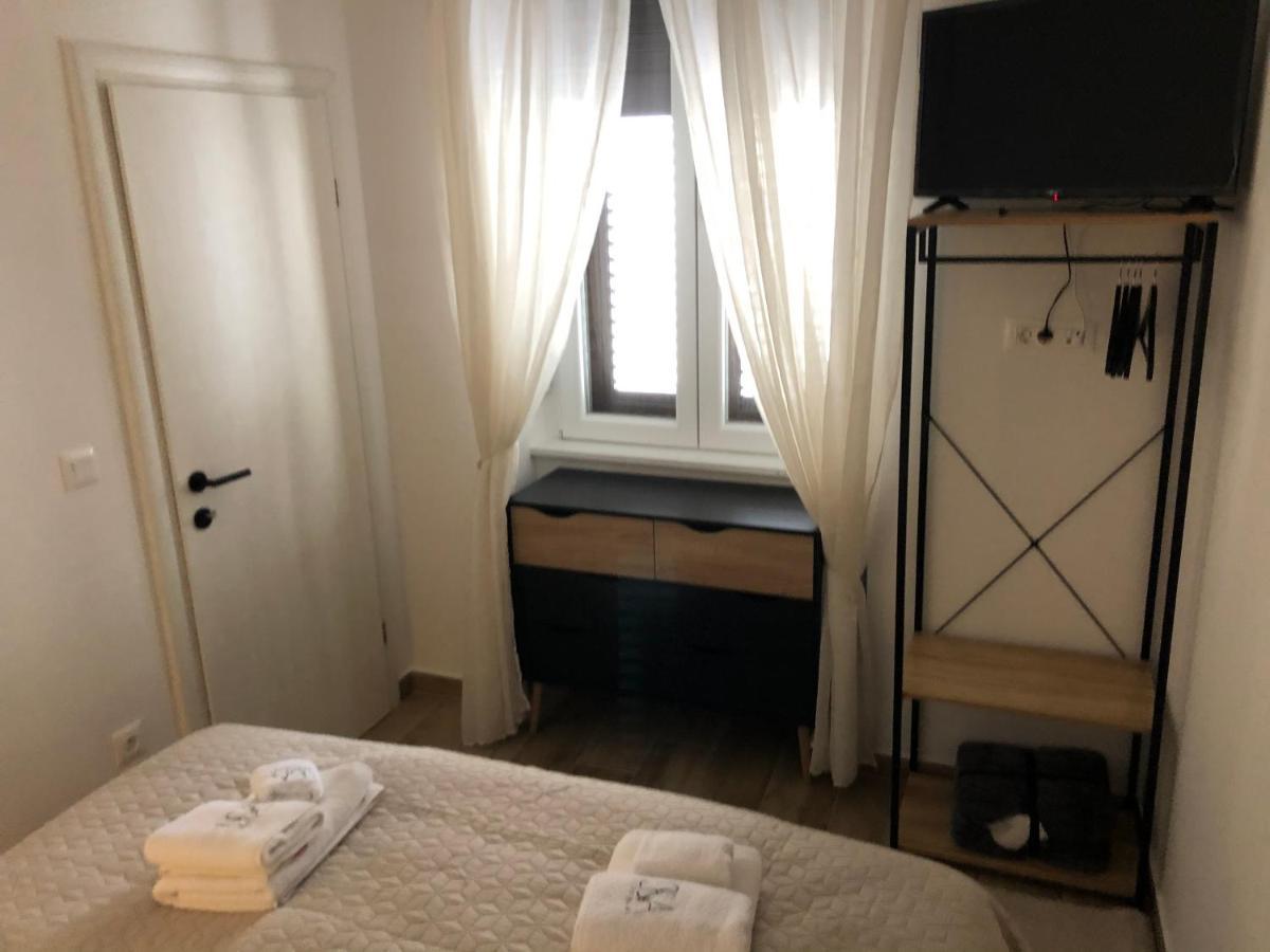 Apartment Mak With Free Parking Pula Zewnętrze zdjęcie