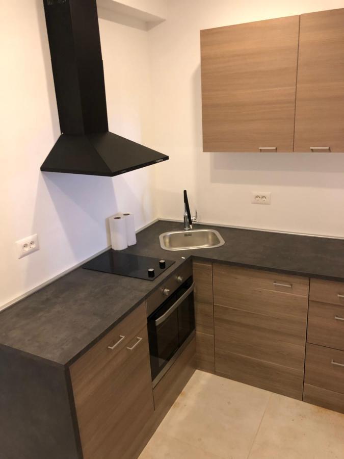Apartment Mak With Free Parking Pula Zewnętrze zdjęcie